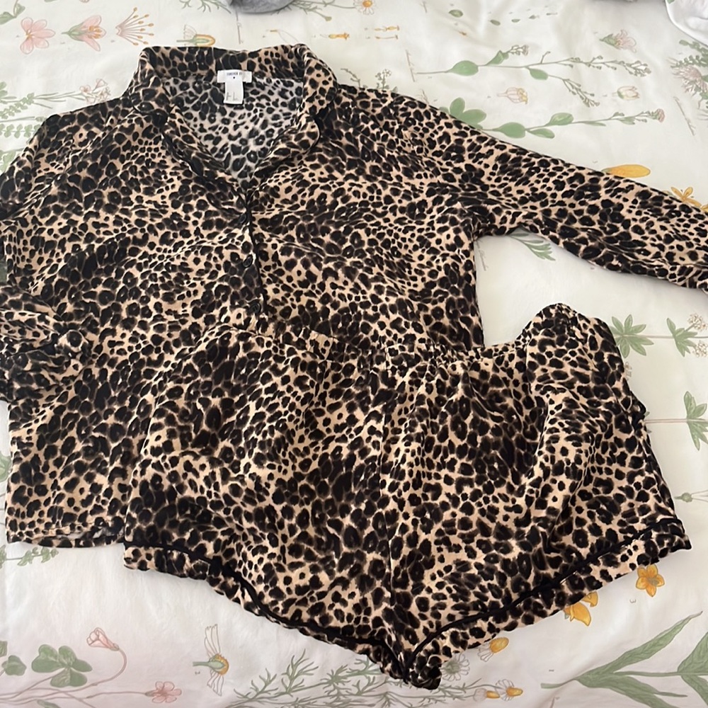 Sexy and Cute Leopard PJ Set